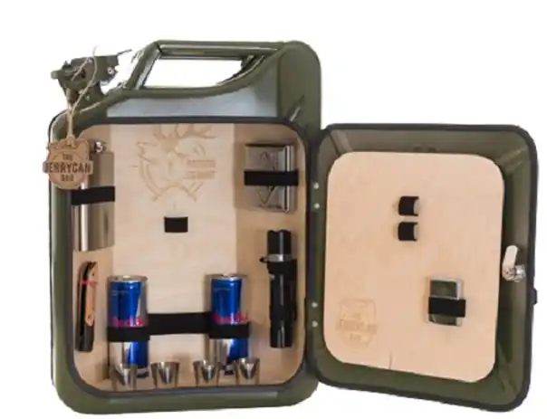 Heißes Angebot Männerhandtasche mal anders - Die Minibar für echte Jäger