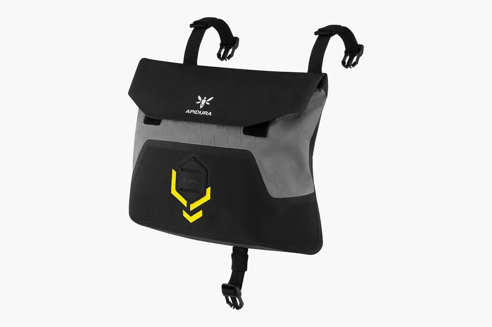 Echt Backcountry Accessory Pocket