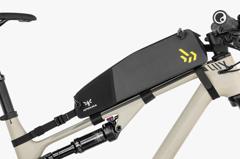 Expressversand Backcountry Long Top Tube Pack