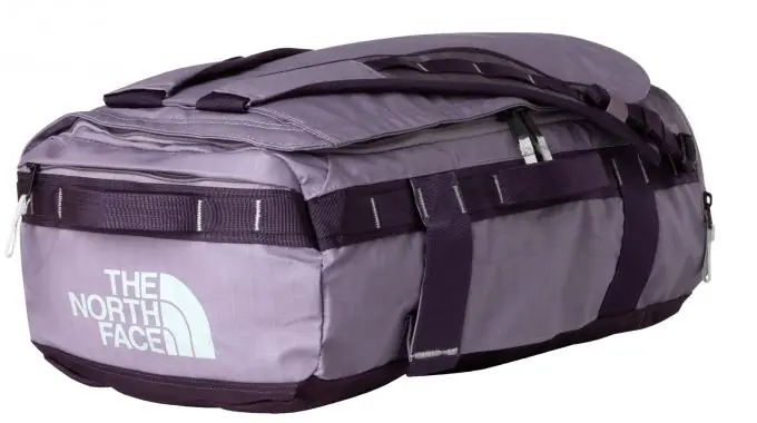 Begrenztes Angebot The North Face Base Camp Voyager 32 Liter Duffel (Gewicht 0,91kg)