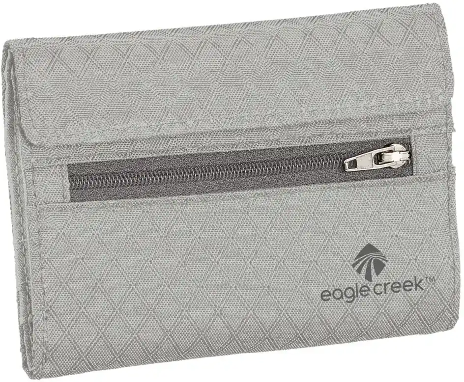 Preisreduziert Eagle Creek RFID International Tri-Fold Wallet